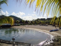 laguna_beach_hotel_and_spa_mauritius_east_coast_seaside.JPG