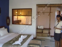 laguna_beach_hotel_and_spa_mauritius_standard_room_view.JPG