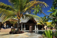 maradiva_villas_resort_and_spa_hotel_mauritius_villa_garden_view.jpg