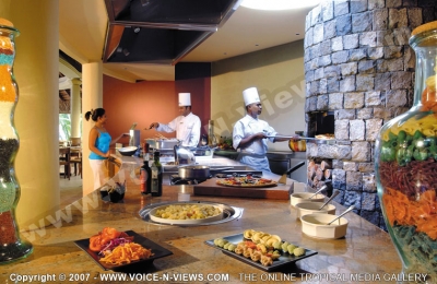 le canonnier hotel mauritius le frangipanier restaurant
