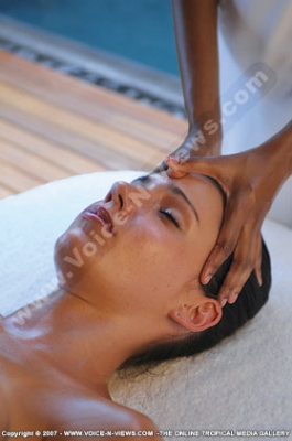 royal palm hotel mauritius spa facial massage
