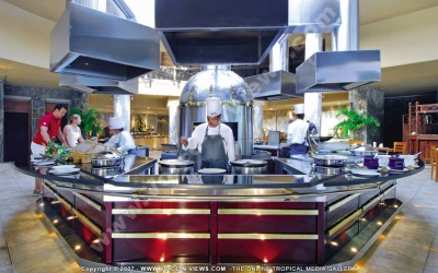 shandrani resort and spa hotel mauritius le grand port restaurant chef
