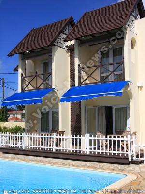 standard studio apartments pointe aux canonniers mauritius ref 110 side view
