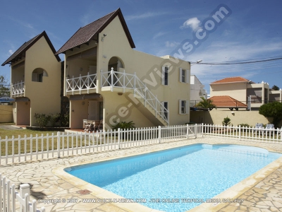 standard studio apartments pointe aux canonniers mauritius ref 110 swimming pool
