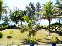 beach_villa_patricia_mauritius_beach_garden_view.jpg