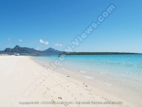 beach_villa_patricia_mauritius_lion_mountain_view.jpg