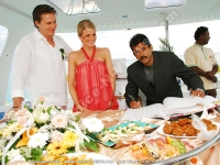 tourist_wedding_on_maeva_catamaran_mauritius.jpg