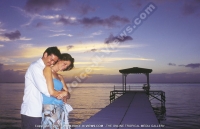 dinarobin_hotel_mauritius_couple_on_the_jetty.jpg