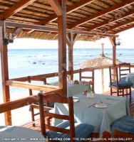 colonial_beach_hotel_mauritius_restaurant_and_sea_view.jpg