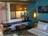 laguna_beach_hotel_and_spa_mauritius_deluxe_room.JPG