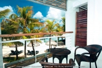 laguna_beach_hotel_and_spa_mauritius_room_with_balcony.jpg