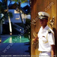 20_degrees_sud_hotel_mauritius_entrance.jpg