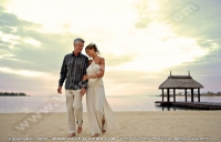 anahita_resort_mauritius_wedding_couple_sunset_watermark_view.jpg
