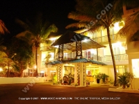 front_view_of_hotel_les_orchidees_mauritius.jpg