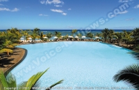 le_victoria_hotel_mauritius_swimming_pool_aerial_view.jpg