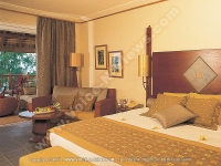legends_hotel_mauritius_junior_suite.jpg