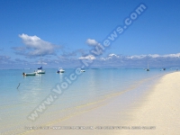 beach_side_near_paradise_beach_mauritius.jpg