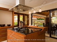 premium_villa_grand_bay_ref_16_2_bedroom_kitchen.jpg