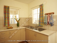 standard_apartment_mont_choisy_mauritius_ref_113_kitchen.jpg
