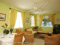 standard_beach_apartment_trou_aux_biches_mauritius_ref_115_living_room.jpg