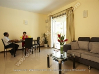 superior_apartment_flic_en_flac_mauritius_ref_118_dining.jpg