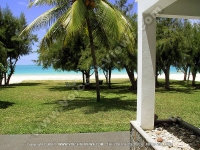 beach_villa_aigrettes_mauritius_garden_view.jpg