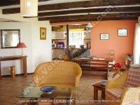 beach_villa-millionaire_mauritius_livingroom_and_dining_room_view.jpg