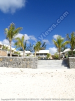 white_oak_villa_mauritius_general_view_from_the_beach.jpg
